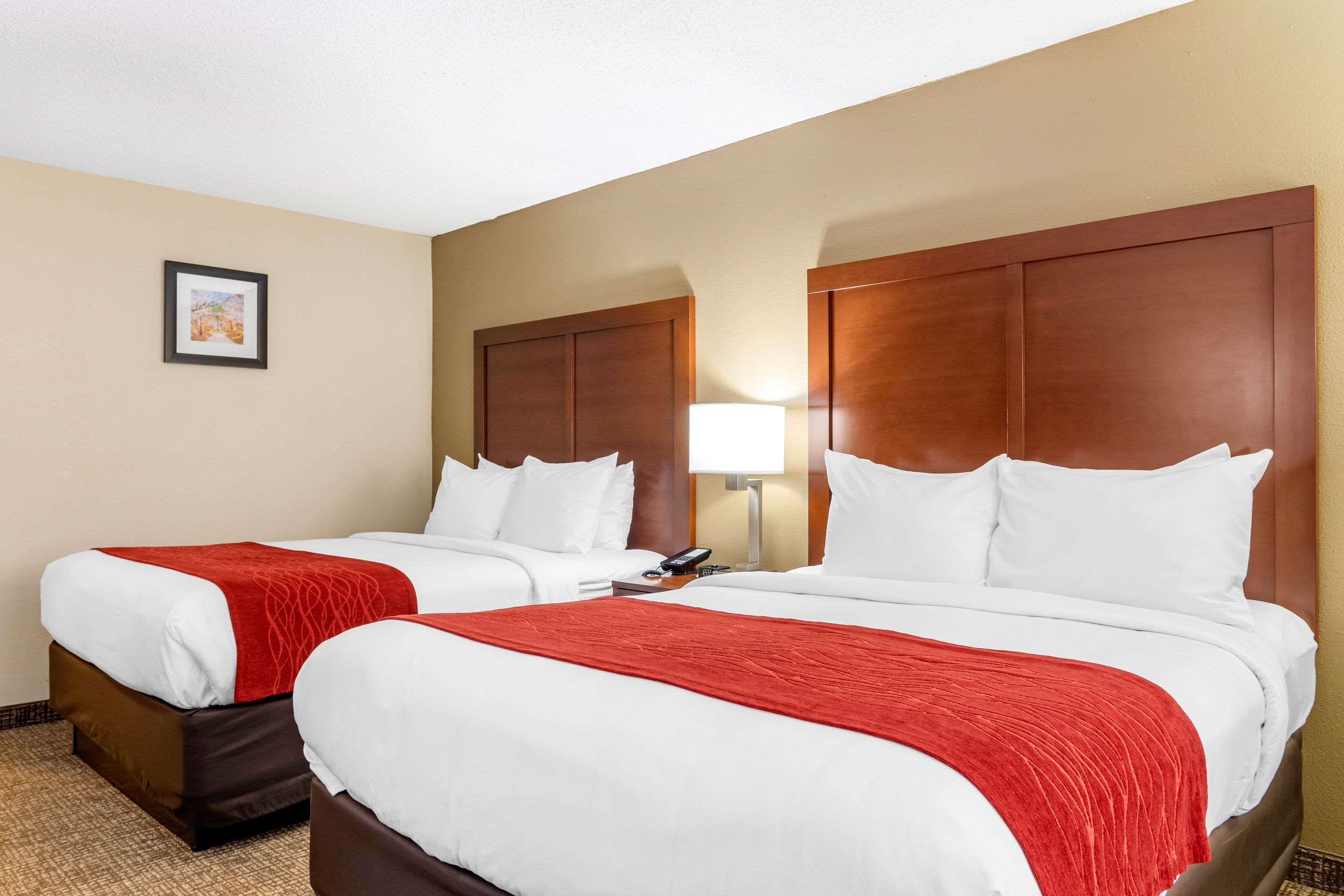Comfort Inn & Suites Macon North I-75 Exterior photo