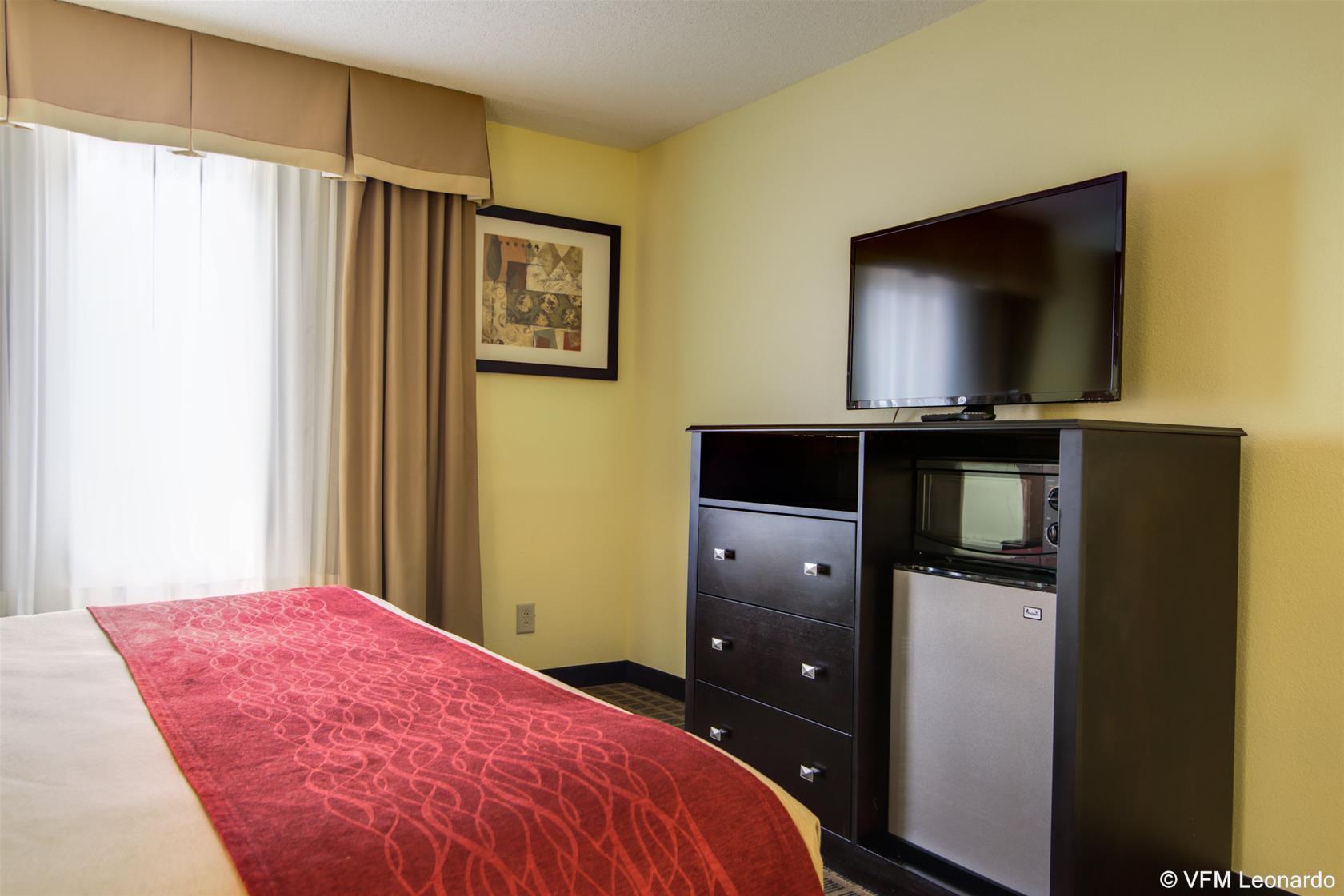 Comfort Inn & Suites Macon North I-75 Exterior photo